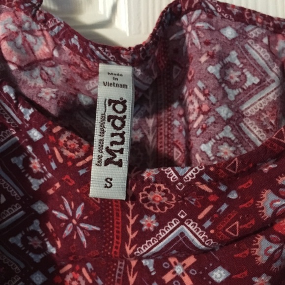 Red patterned crop top - Picture 4 of 4